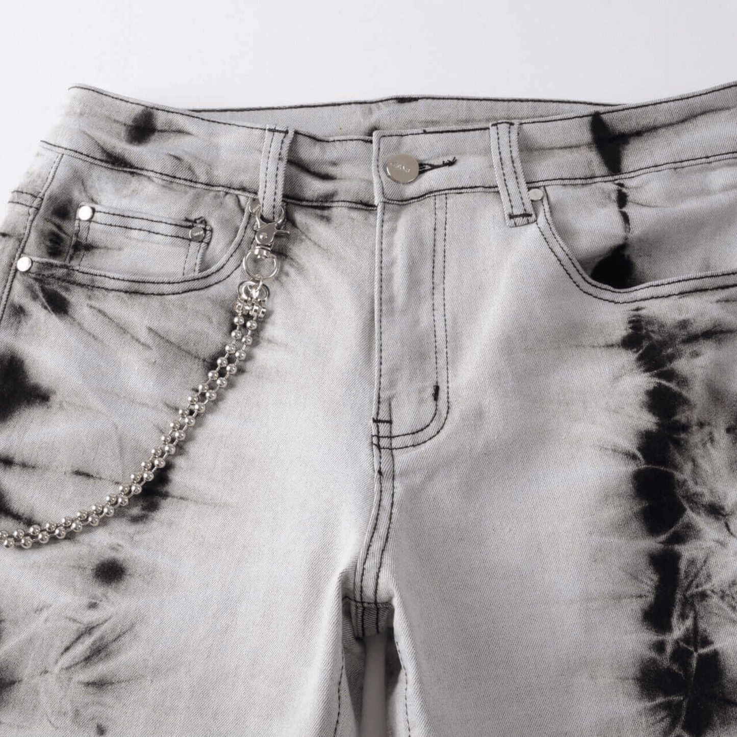 Men's Snow Washed Slim Fit Jeans – Retro Hanging Chain Detail